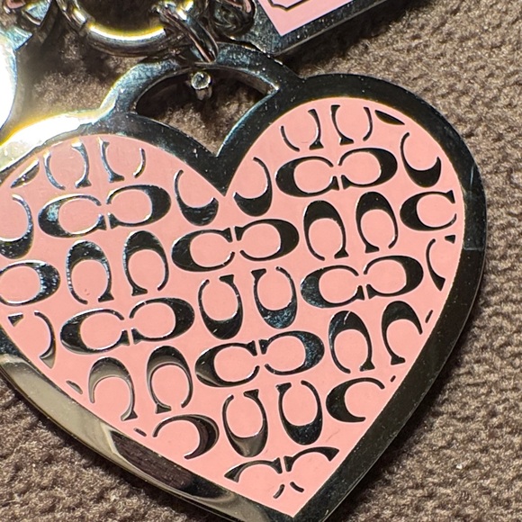 Coach Pink Double Heart Key Holder - Picture 2 of 3